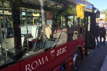 Galleria foto 'Sciopero Roma, molti autisti Atac e tassisti scelgono di non aderire: “E’ insensato”' - foto 1