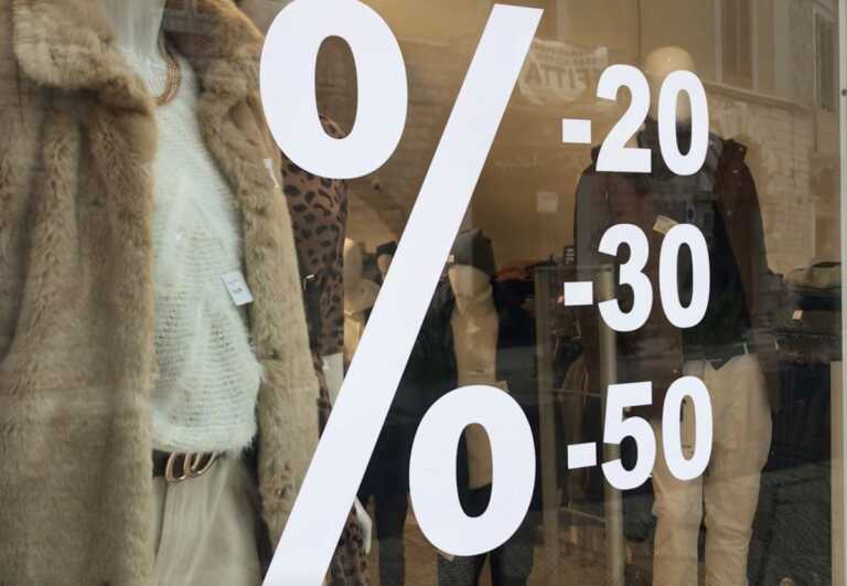 Bari, il black friday non convince: per il Codacons vendite in calo del 20%