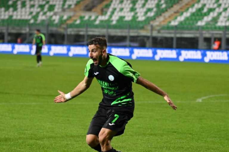 Il Monopoli cala il tris al Benevento: a segno Iaccarino e Starita con una doppietta di Starita