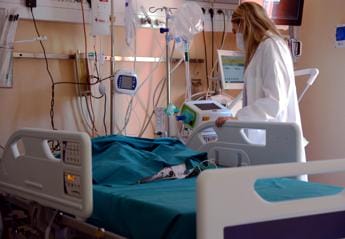 Galleria foto 'Terapie intensive pediatriche in Italia: “Poche e mal distribuite”. Ecco la mappa' - foto 1
