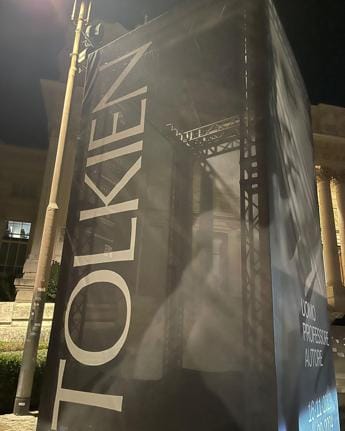 Galleria foto 'Tolkien e il suo ‘Signore degli Anelli’ in Italia, una storia editoriale tribolata' - foto 1