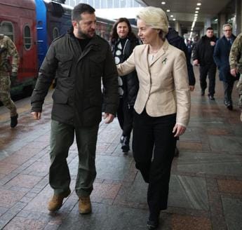 Ucraina, von der Leyen a Kiev: incontro con Zelensky