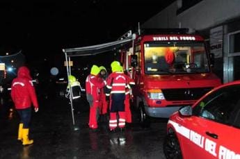 Galleria foto 'Veneto, è ancora allerta maltempo. Recuperato corpo vigile del fuoco disperso a Belluno' - foto 1