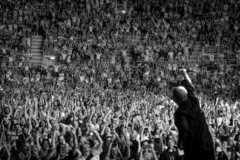 I Simple Minds a Bari: unica tappa al Sud del tour 2024 – VIDEO