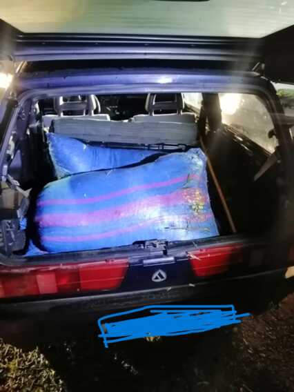 Galleria foto 'Con un’auto rubata tentato un furto di olive ad Andria: ladri messi in fuga' - foto 2