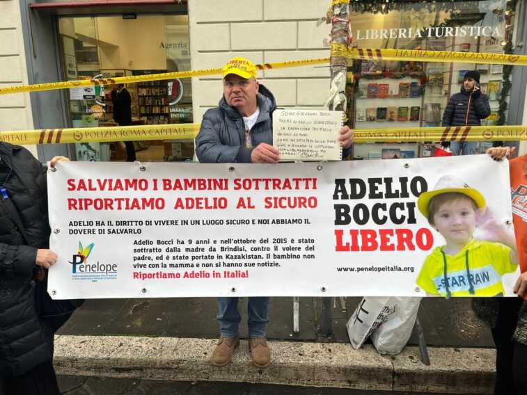 Rapito dalla madre e portato in Kazakistan: il caso di Adelio Bocci finisce al Parlamento europeo