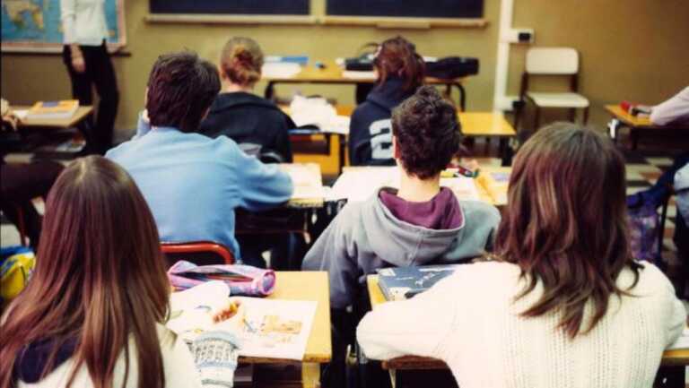 Il Salento non è una terra per giovani: sette su dieci già pronti a emigrare