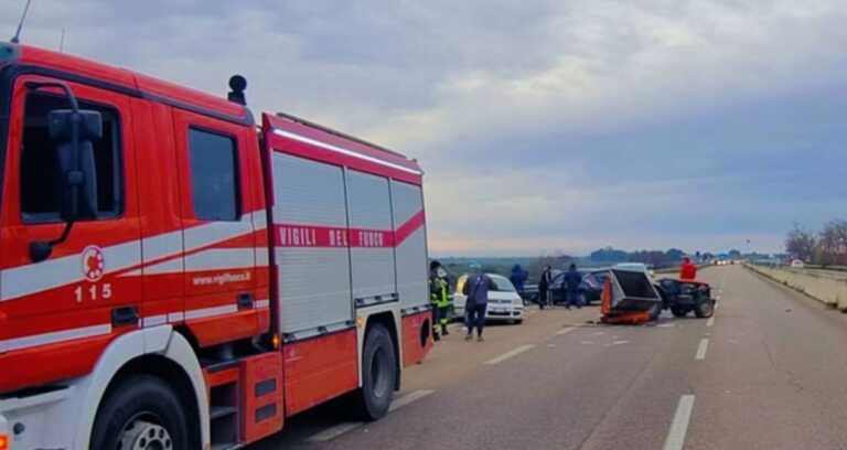 Scontro tra due auto e un trattore sulla Sannicandro-Bitritto: grave l’agricoltore. Traffico in tilt
