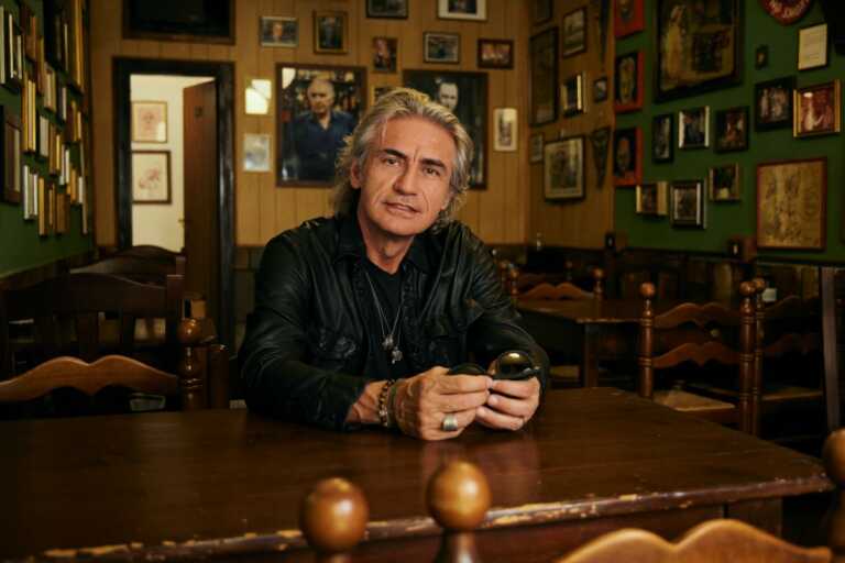 Doppio appuntamento con Ligabue a Bari: «Ogni sera una scaletta diversa»