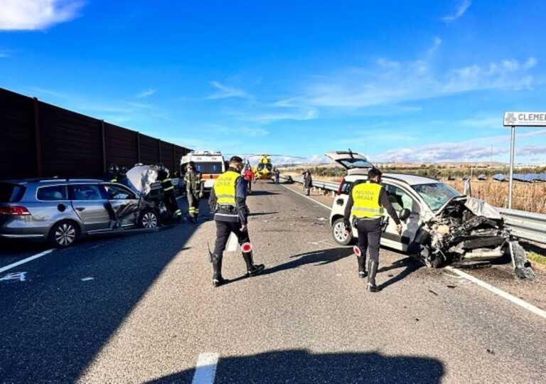 Scontro tra due auto sulla statale “Bradanica” a Matera: tre persone ferite, una in codice rosso