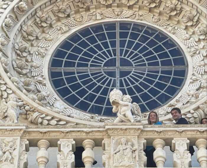 La presidente del PE a Lecce, Metsola: «In Puglia mi sento a casa. Se cresce il Sud cresce l’Europa»