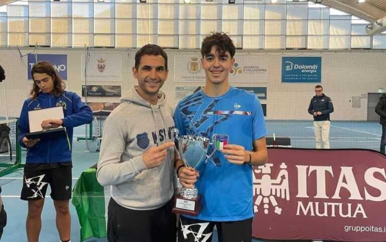 Tennis, il martinese Basile campione d’Italia Under 16: gioisce tutta la Puglia