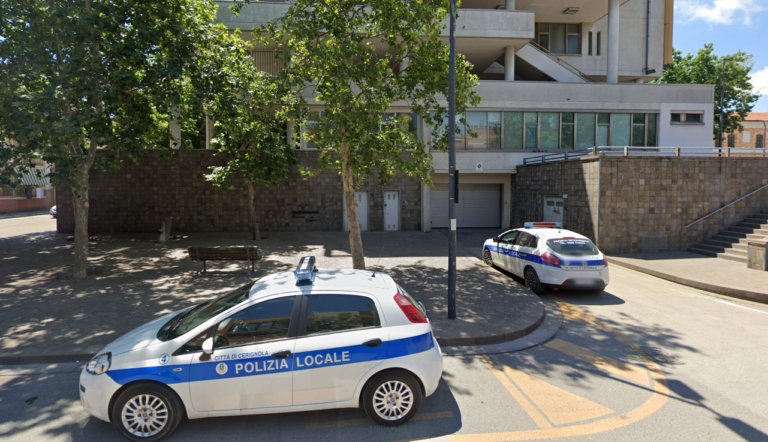 Clochard trovato morto su una panchina a Cerignola: «Era una presenza familiare»