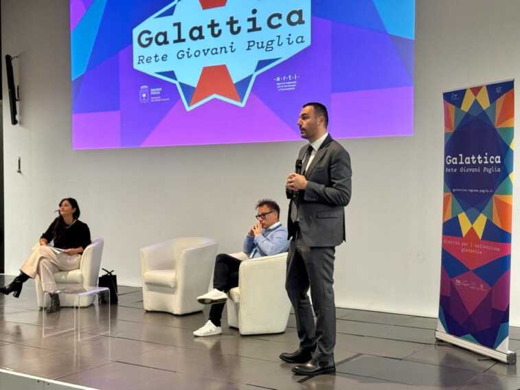 Galattica, il bilancio della rete dei giovani pugliesi: investimenti da 5 mln per 540 associazioni – VIDEO