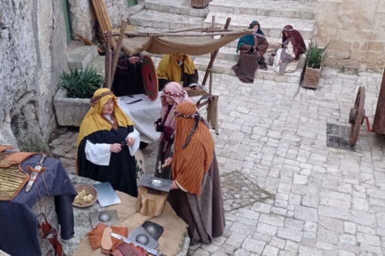 A Matera torna il presepe vivente nei Sassi: un percorso di 4 chilometri con 200 comparse