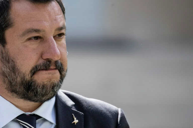 Soldi ai Verdini per i lavori dell’ Anas vigilata dal Ministero. Salvini chiamato a riferire in aula