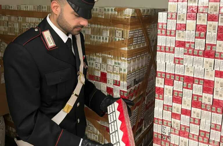 Bisceglie, tentano una rapina in un deposito di sigarette sequestrate: due arresti