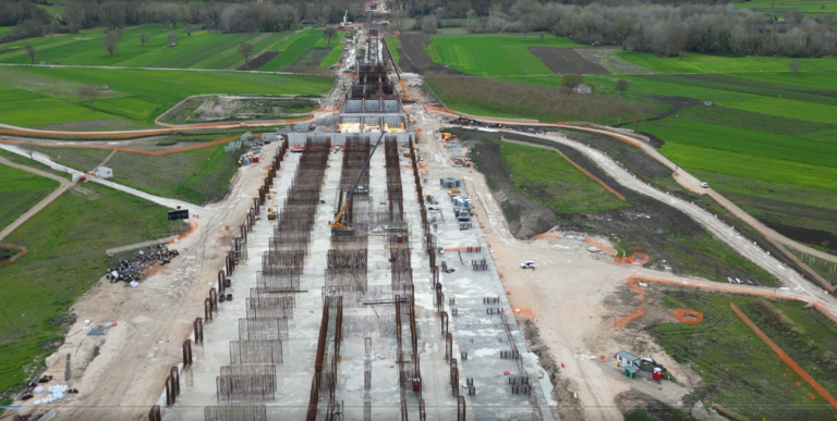 Galleria foto 'Linea ferroviaria Napoli-Bari: aggiudicata la gara da 71 mln per l’Apparato centrale computerizzato multistazione' - foto 1