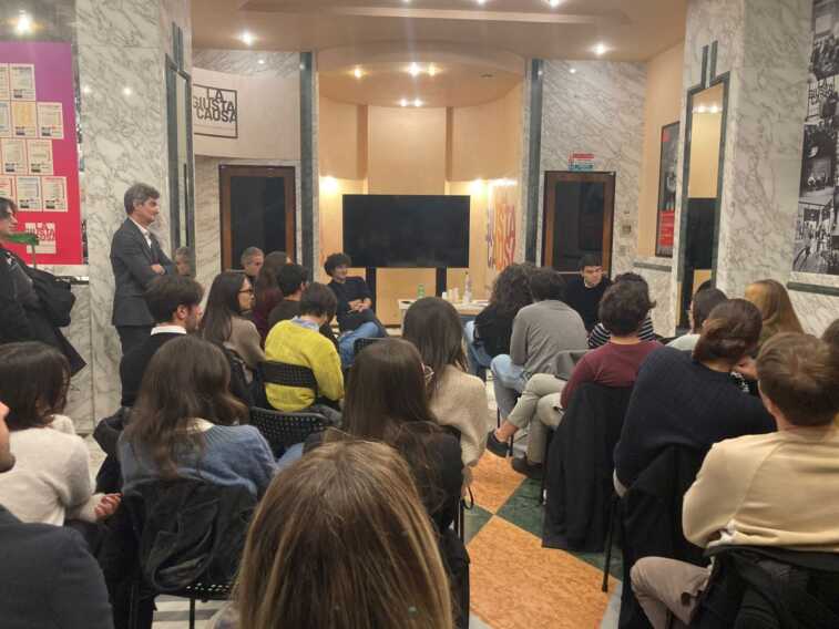 I nodi della formazione: dagli affitti alle consulte. Bari vista dagli universitari