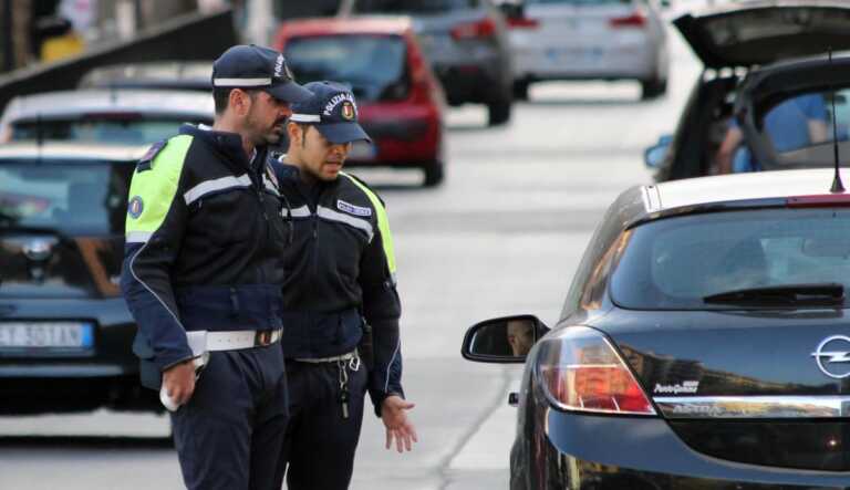 Bari, centro blindato per le vacanze: «Aumenteremo i controlli nei locali»