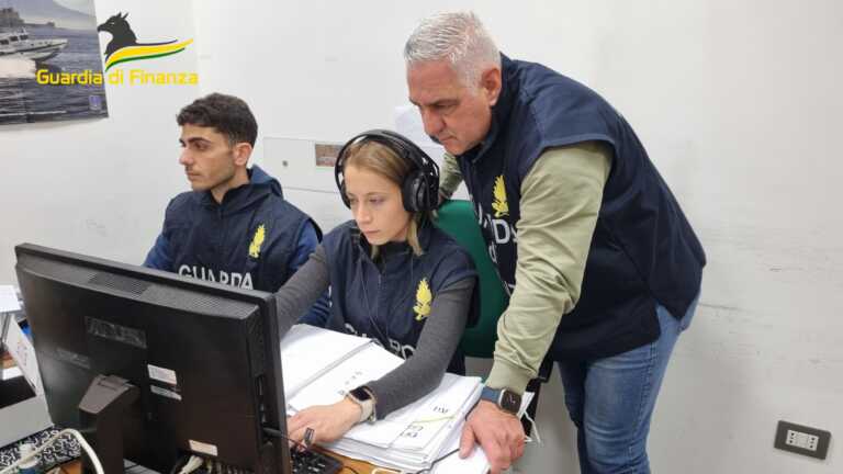 Appalti e corruzione: arrestati politici a Pozzuoli. Coinvolto ex consigliere provinciale tarantino – VIDEO