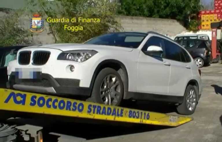 Galleria foto 'Importazione illecita di auto: frode da 11 milioni di euro. Sette misure cautelari a Cerignola' - foto 1