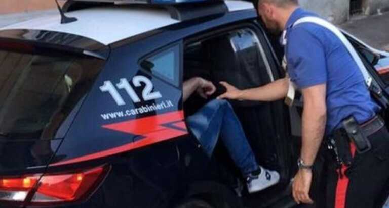 Minacciano di morte dieci minori che avevano assistito al lancio di una bomba ad Alliste: due arresti