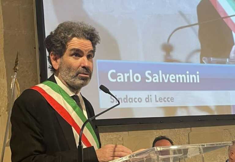 Minacce al sindaco di Lecce, esce allo scoperto l’autore del post: «Le mie parole travisate»