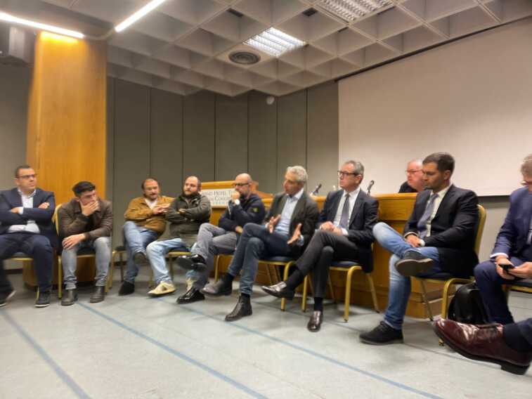 Comunali a Bari e Lecce, centrodestra in panne: manca l’intesa sui due candidati