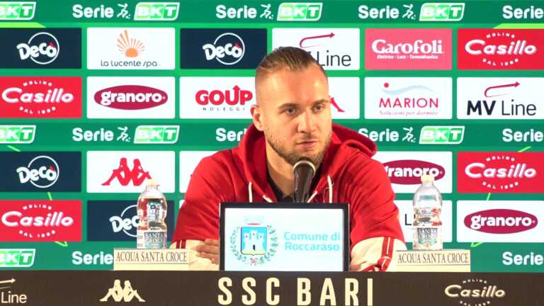 Bari, ecco Puscas: «Sono stato sempre legato a questa piazza. Proveremo ad arrivare in A»