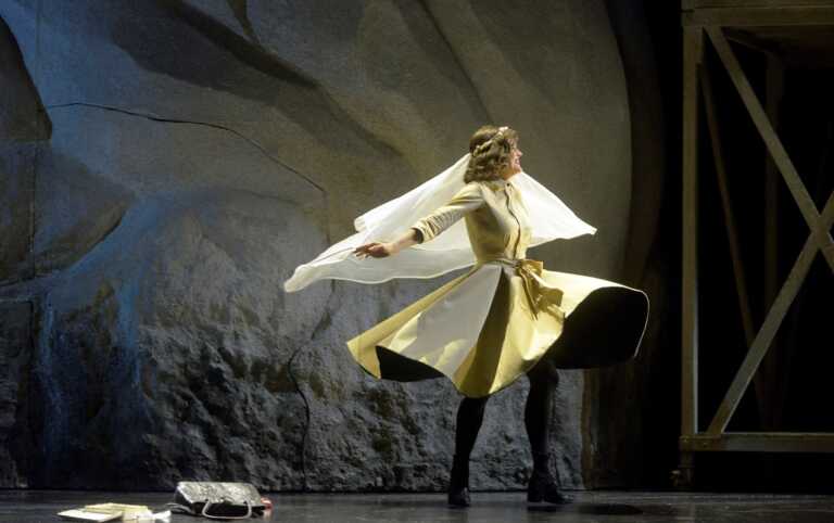 Il “Fidelio” di Beethoven apre la stagione d’opera 2024 del teatro Petruzzelli