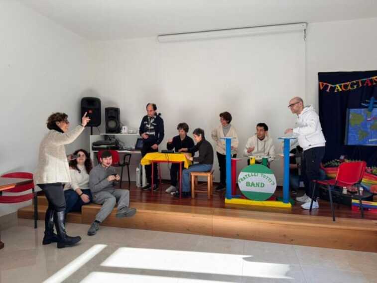 Melpignano, la musica speciale della band “Fratelli tutti”: «Sogniamo Sanremo e il palco dell’Ariston»