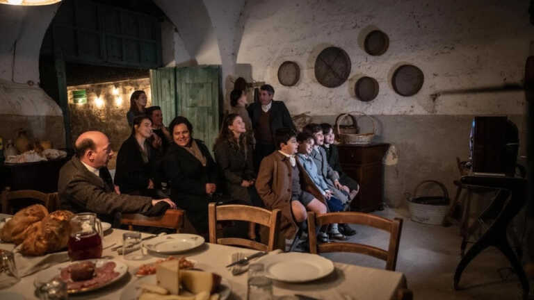 Quasi 3,5 milioni di spettatori per “La luce nella masseria”, il film sui 70 anni della Rai girato a Matera