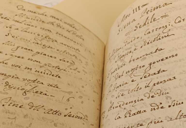 Dopo il restauro torna ai leccesi un antico manoscritto settecentesco: la presentazione al Must