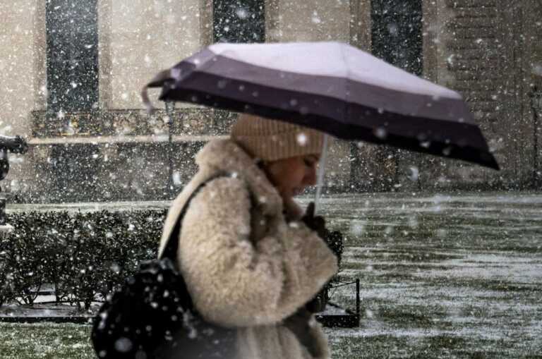 Ottobre gelido: crollo termico fino a 10 gradi e neve in montagna