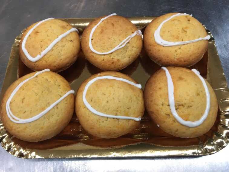 Il “pasticciotto del campione”: ecco il dolce salentino a forma di pallina da tennis dedicato a Jannik Sinner