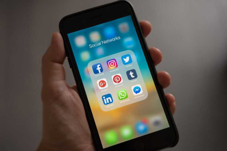 Una pedagogia dei social per evitare nuove forme di totalitarismo