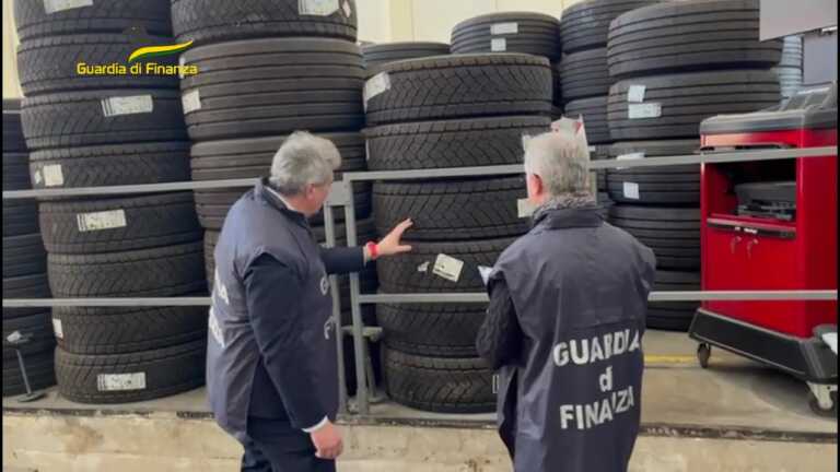 Frode nel commercio online di pneumatici: 5 misure cautelari a Foggia. Sequestrati 40 mln di euro – VIDEO