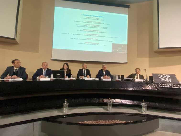 Bari, nasce GoPmi: uno sportello dedicato alle imprese per individuare strumenti finanziari alternativi