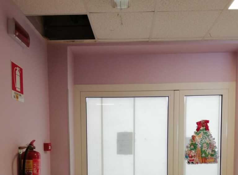 Trani, cede un pannello e nel punto di raccolta sangue piove: la denuncia di una donatrice