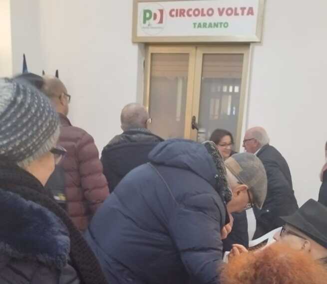 Pd spaccato a Taranto, al circolo “Volta” parte la raccolta di firme pro Melucci