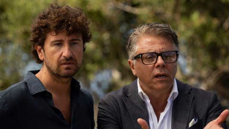 Siani e Abbrescia in sala per un matrimonio che “non s’ha da fare”