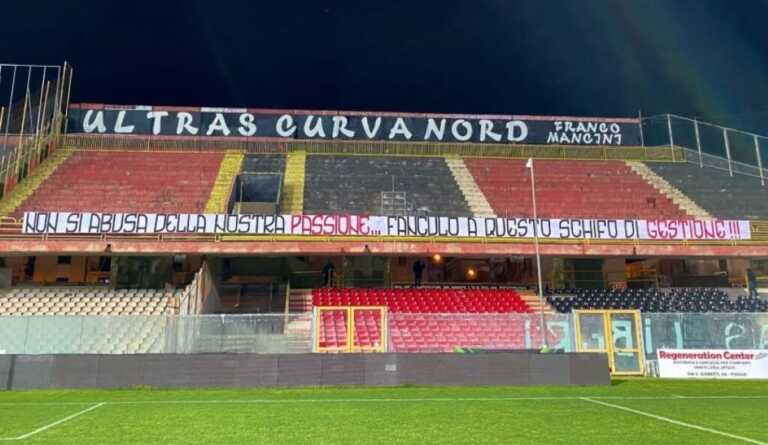 Foggia, notte fonda: solo un buon inizio poi l’Avellino dilaga. I campani passano per 3-1 allo “Zaccheria”