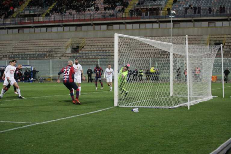 Taranto-Benevento: 4 gol e spettacolo ma il pari va stretto alla squadra di Capuano