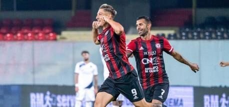 Galleria foto 'Doppio Kanoutè, il Taranto vola e affonda il Foggia' - foto 1