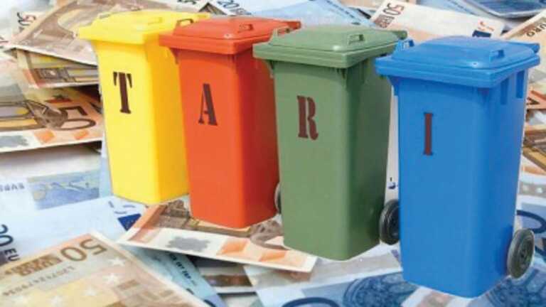 Tari, stangata in arrivo per le famiglie pugliesi. Rincari del 50% dopo il Consiglio di Stato