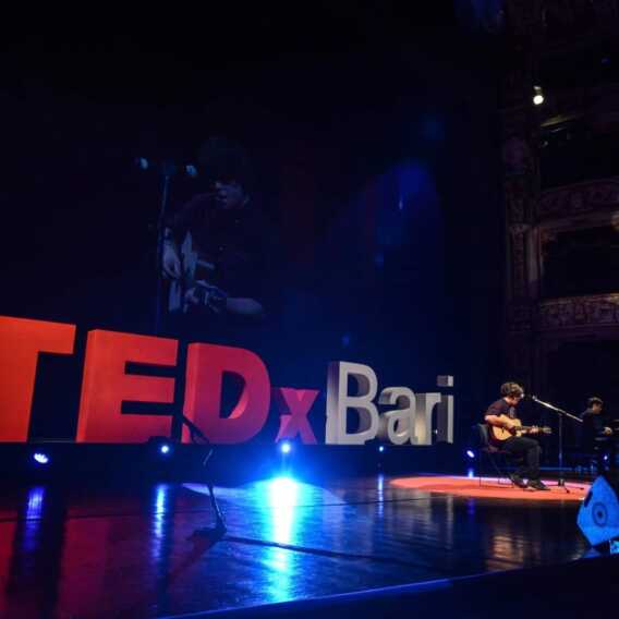 Oggi nel teatro Piccinni ritorna il Tedx Bari. Si parlerà del bestiario