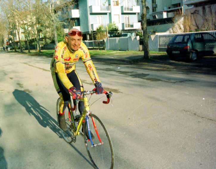 Marco Pantani, dai successi alla depressione. Il mistero sul decesso causato da un’overdose