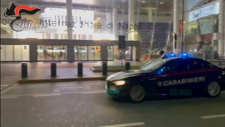 Sorpreso mentre tenta di imbarcarsi per la Spagna con documenti falsi: arrestato latitante tarantino – VIDEO
