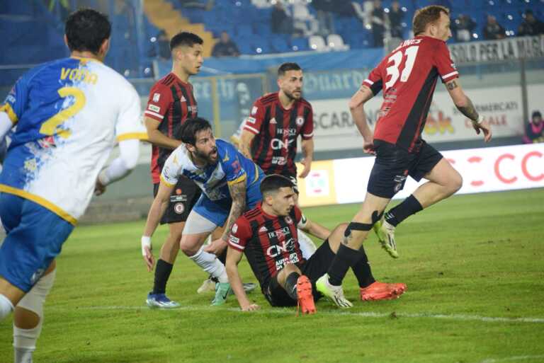 Derby amaro per il Brindisi: al “Fanuzzi” la spunta un Foggia ritrovato